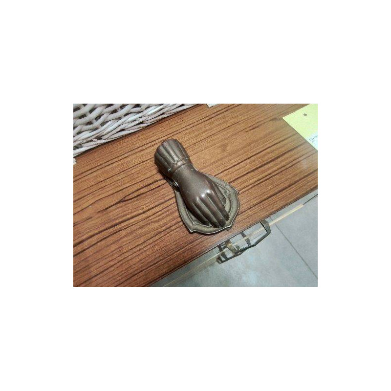 PORTE COURRIER MAIN PINCE CUIVRE