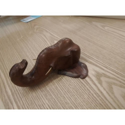TETE ELEPHANT BOIS