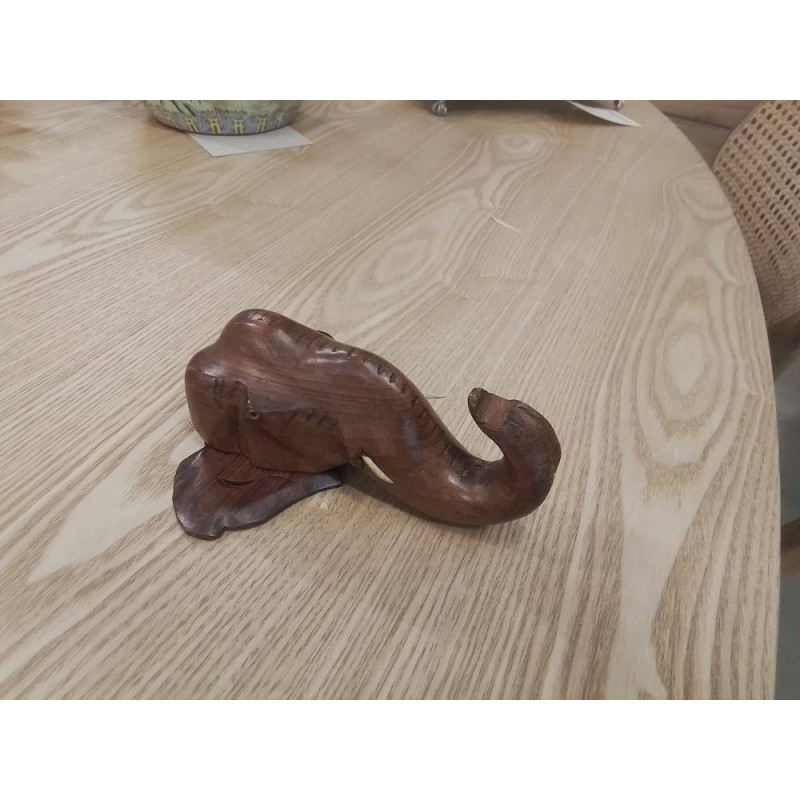 TETE ELEPHANT BOIS
