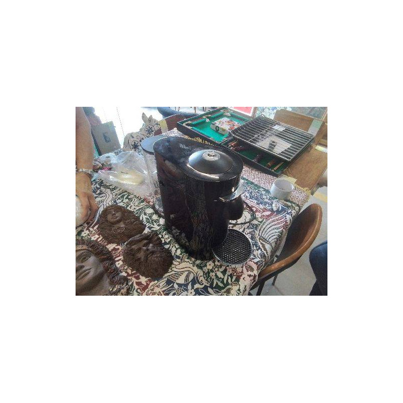NESPRESSO VERTUO NOIRE+ACC BB