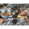 SPHERE GLOBE METAL NOIRE SUR PIED