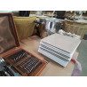 LOT 9 PETITES ASSIETTES CARREES 3 BEIGES 6 BLANCHES
