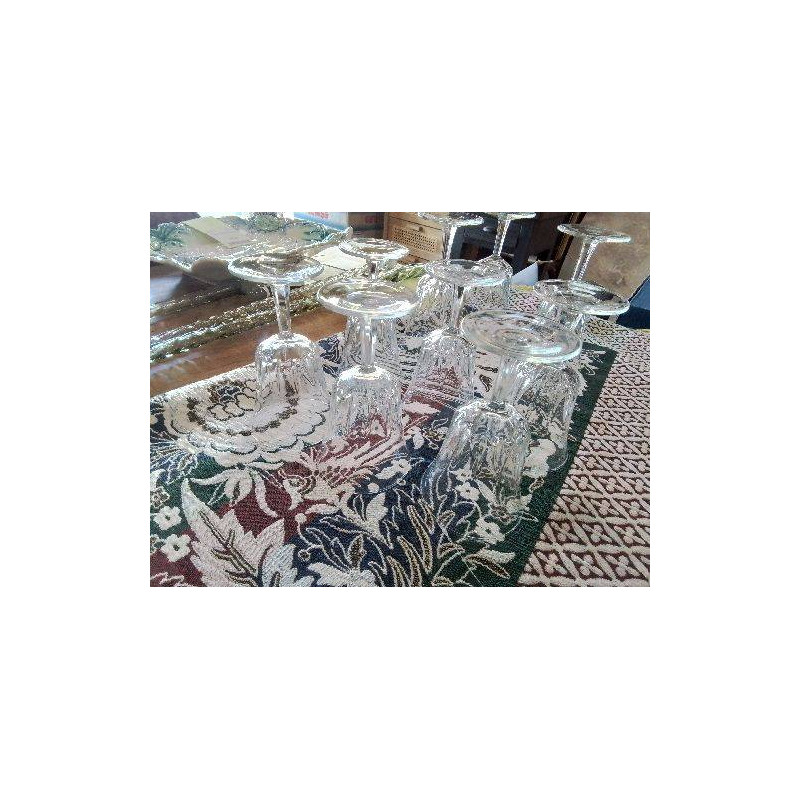 LOT DE 5 VERRES A VIN