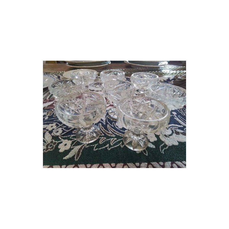 SERVICE CARAFE ET 8 VERRES A LIQUEUR CRISTAL DE PARIS GRAVÉS
