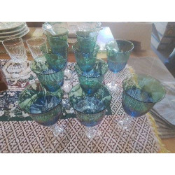 LOT 10 VERRES A PIED PERLE...