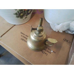 PETITE LAMPE A HUILE LAITON 
