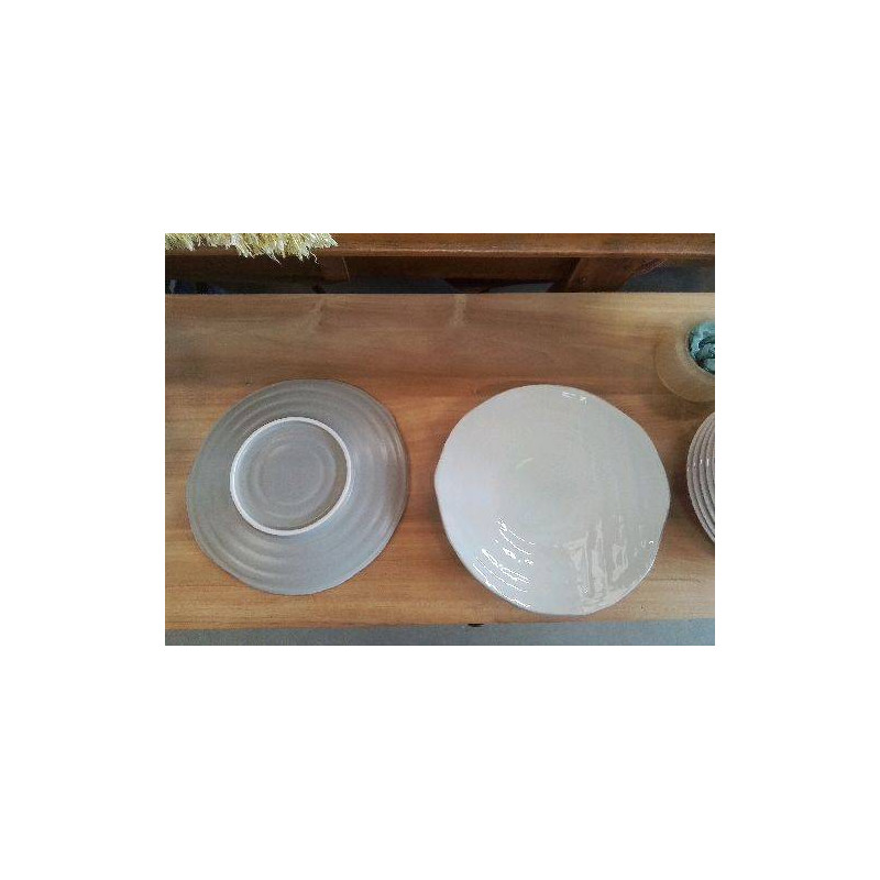 2 ASSIETTES GM GRÈS ÉMAILLÉE GRIS CLAIR