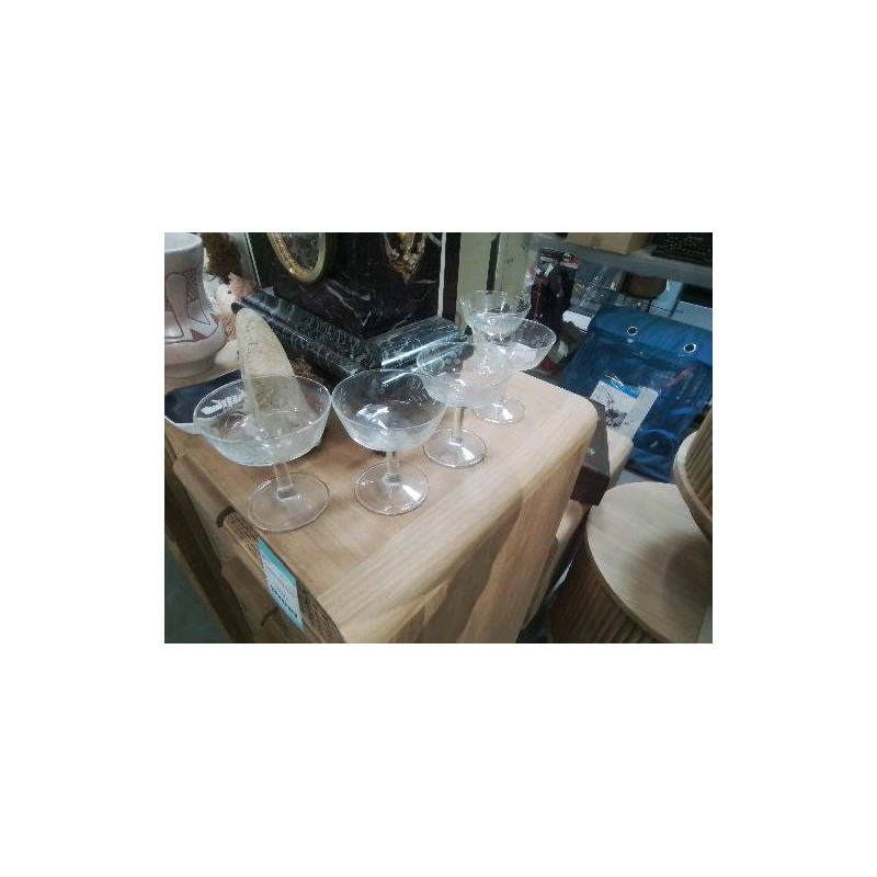 LOT 5 COUPES CISELÉES