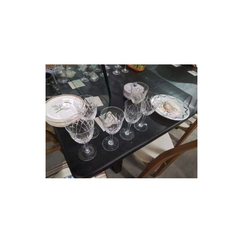 LOT 6 VERRES CRISTAL CISELÉS LOSANGES