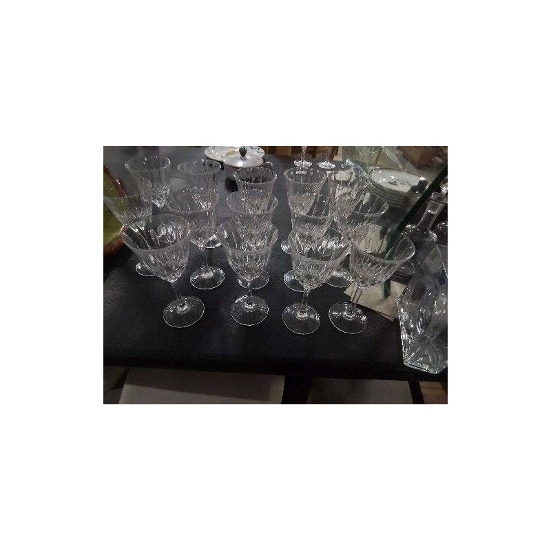 LOT 6 VERRES CRISTAL MM