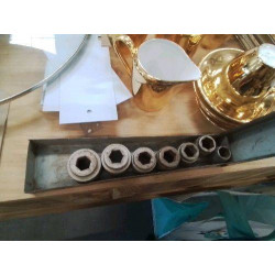 BOITE METAL GEDORE ET 7 DOUILLES VINTAGE