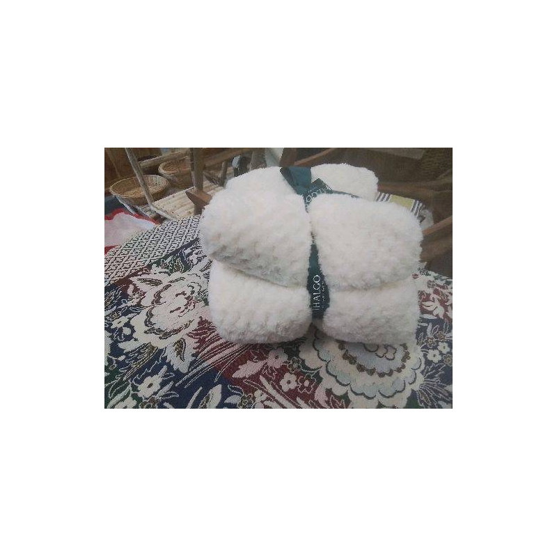 PLAID ECRU PELUCHE 