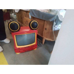 POSTE TV DISNEY ROUGE...