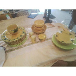 LOT VAISSELLE VERT JAUNE...