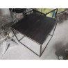 TABLE BASSE CARRÉE METAL NOIR DORÉ 