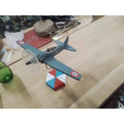 MAQUETTE AVION SUR SOCLE