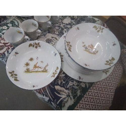 LOT VAISSELLE PORCELAINE...