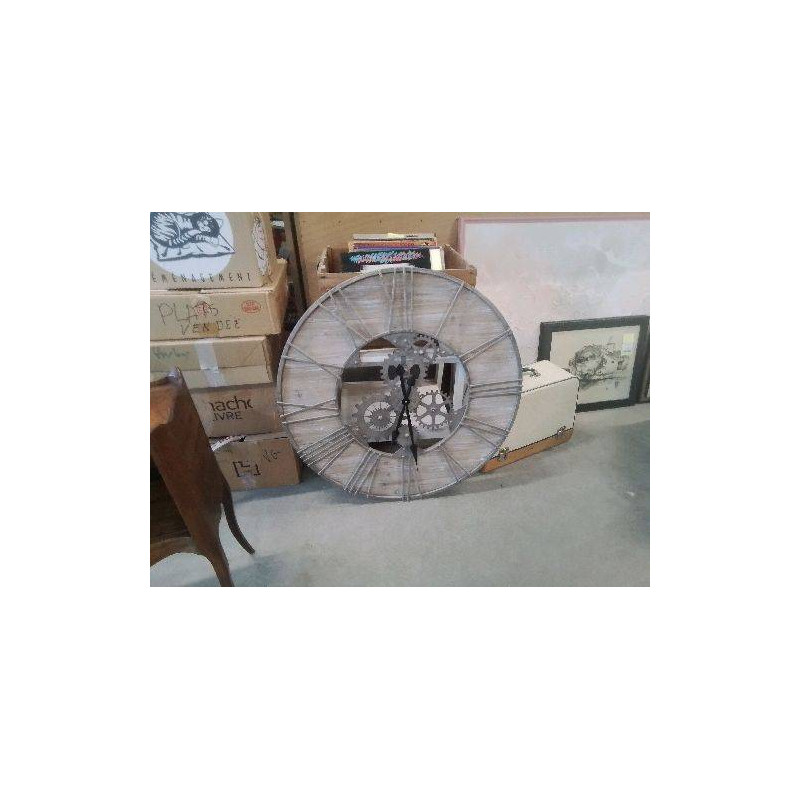 TRES GRANDE HORLOGE INDUS