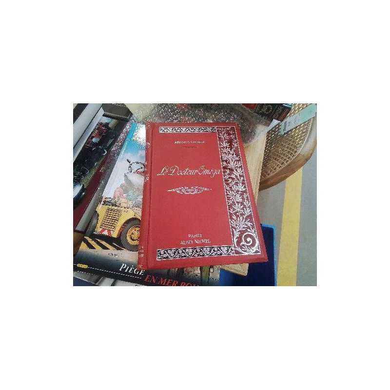 LIVRE ANCIEN RELIE LE DR OMEGA