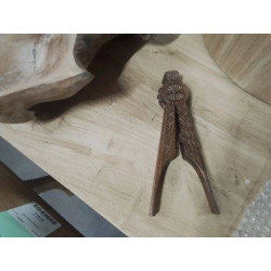 CASSE NOISETTE SCANDINAVE...