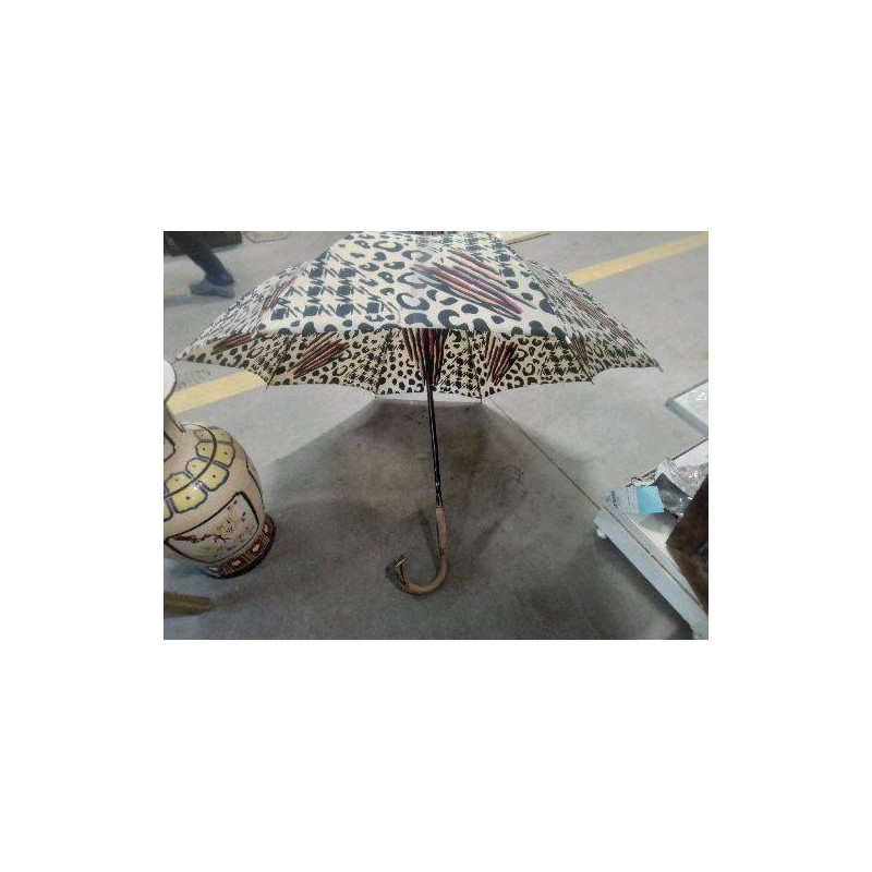 PARAPLUIE CROSSE TRAVAILLÉE EN L’ETAT