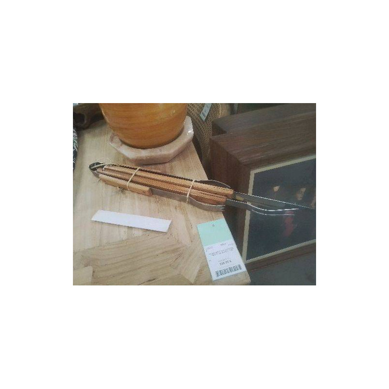 LOT COUVERTS BARBECUE 