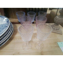 ENSEMBLE DE 4 VERRES A PIED...