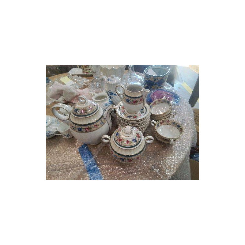 SERVICE A THE BERNARDAUD  FLEURS BLEUES ROSES