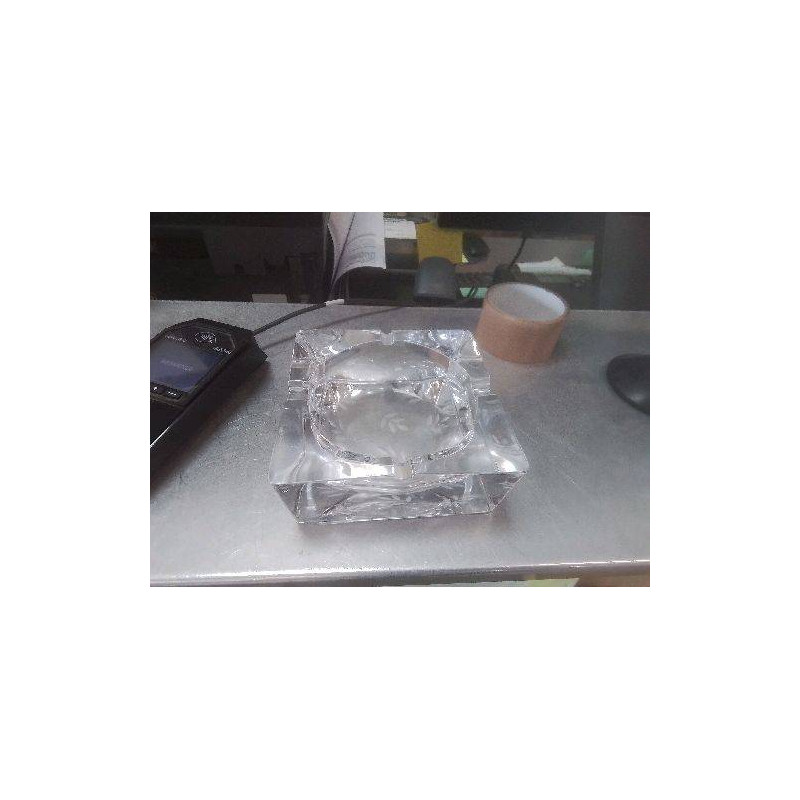 GRAND CENDRIER CARRÉ CRISTAL GRAVÉ FEUILLAGE