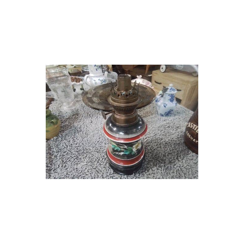 LAMPE PETROLE NOIR ROUGE ANC
