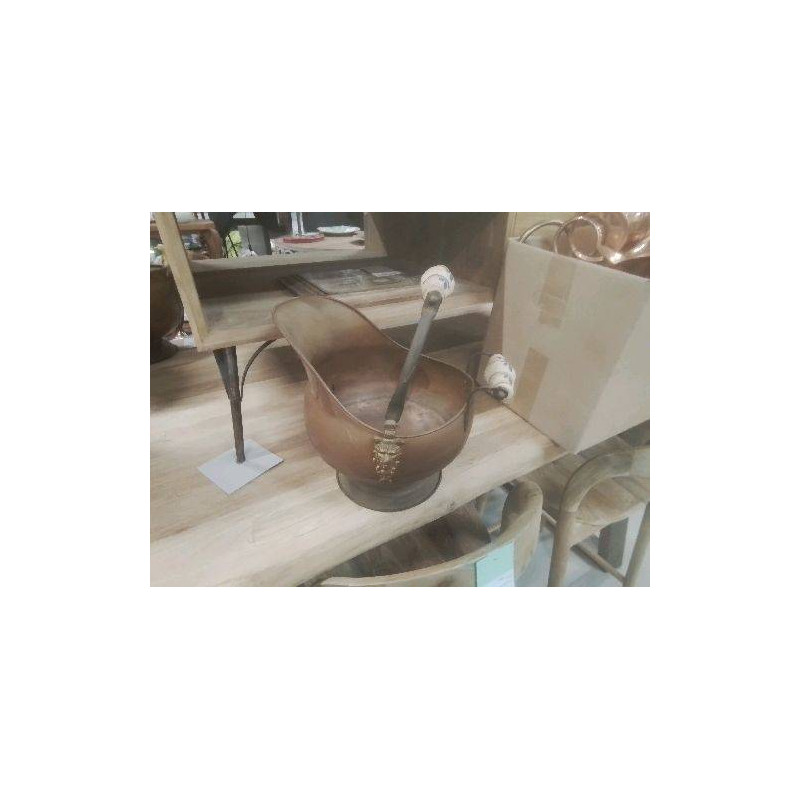 POT CUIVRE 2 ANSES FAIENCE LION