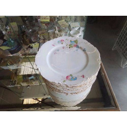 LOT ASSIETTES PORCELAINE...