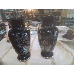 PAIRE VASES NOIR FLEURS...
