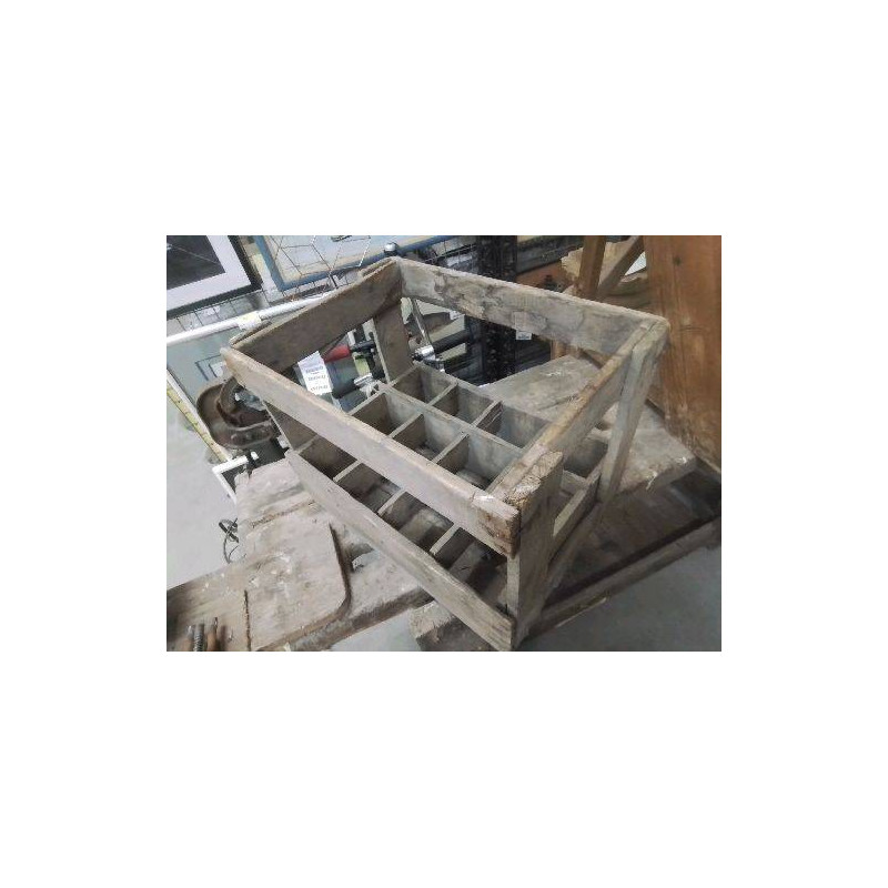 CAISSE 12 BOUTEILLES BOIS ANCIENNE