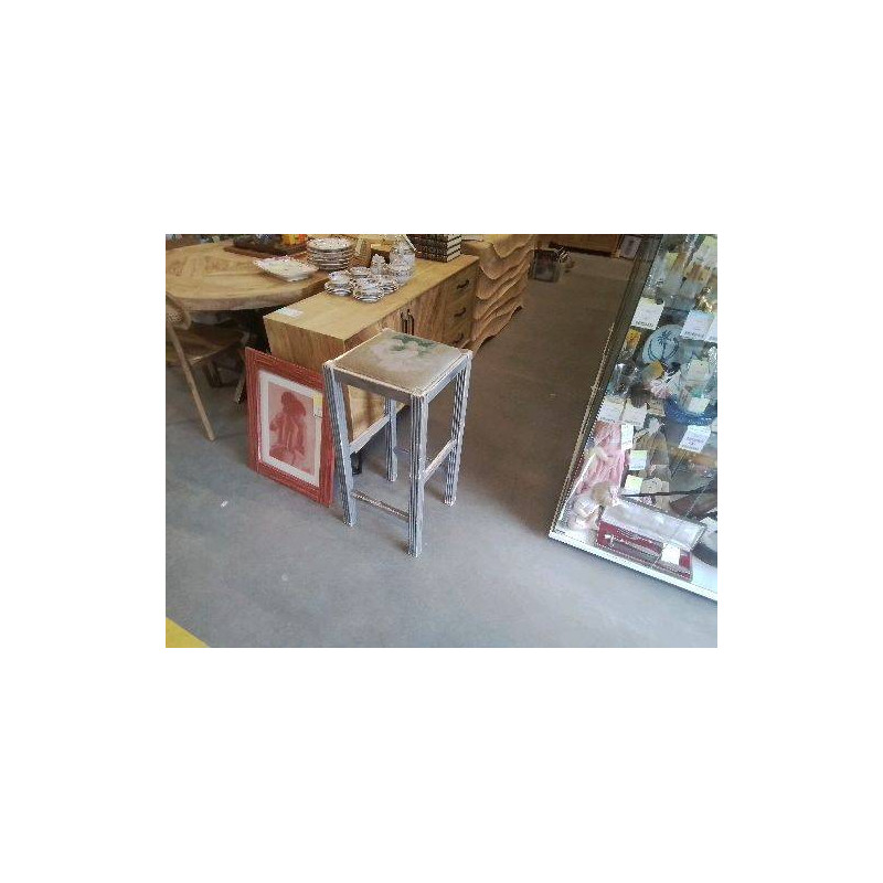 TABOURET PATINÉ GRIS