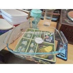 PLAT PYREX A FOUR VERRE GM