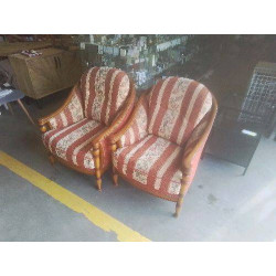 FAUTEUIL ROUGE RAYÉ FLEURS