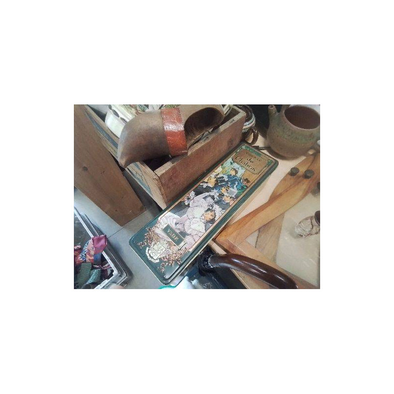 BOITE METAL VINTAGE DECOR 1900