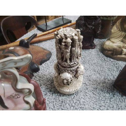 SCULPTURE CHINOISE RESINE