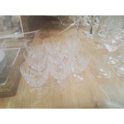 LOT 9 VERRES PM CRISTAL...