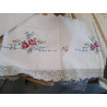 NAPPE BRODEE AVEC SERVIETTES 12 COUVERTS