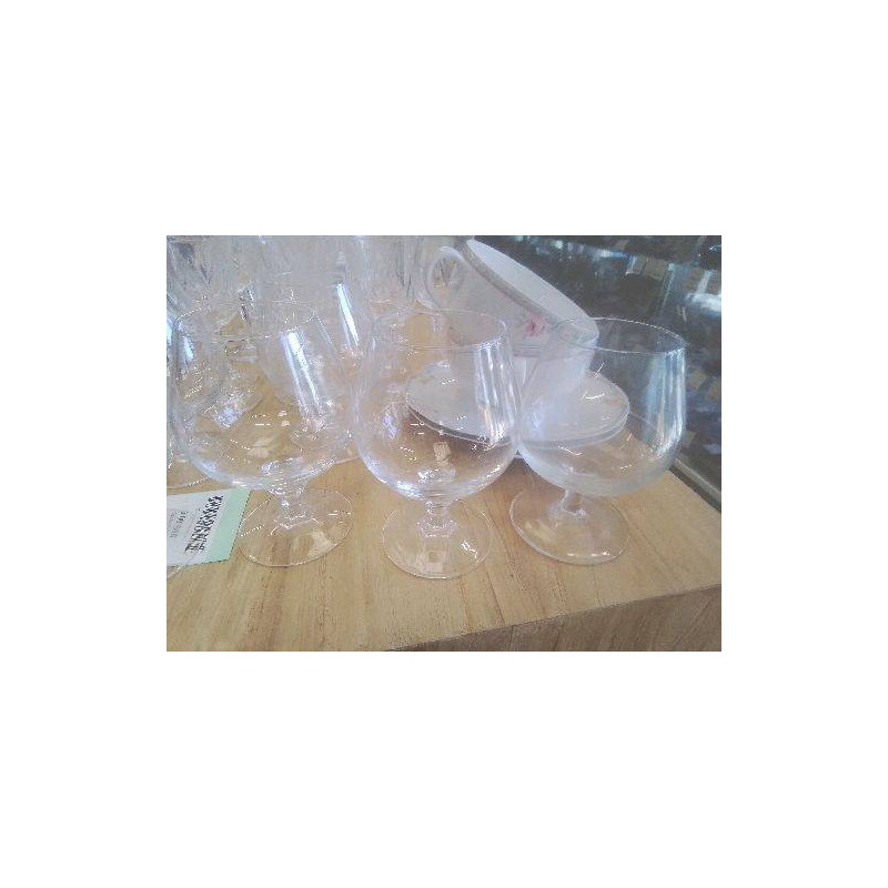 LOT 6 VERRES A COGNAC