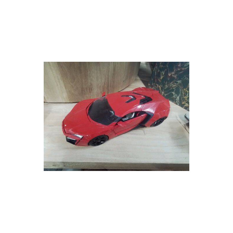 VOITURE 1/18 FAST FURIOUS RGE