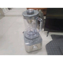 ROBOT KENWOOD + ACC RES POCHE
