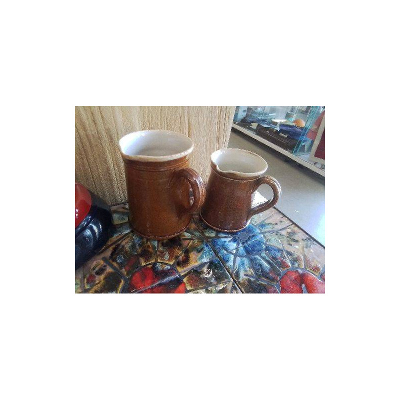 LOT 2 PICHETS ANCIENS POTS A LAIT VINTAGE MARRON