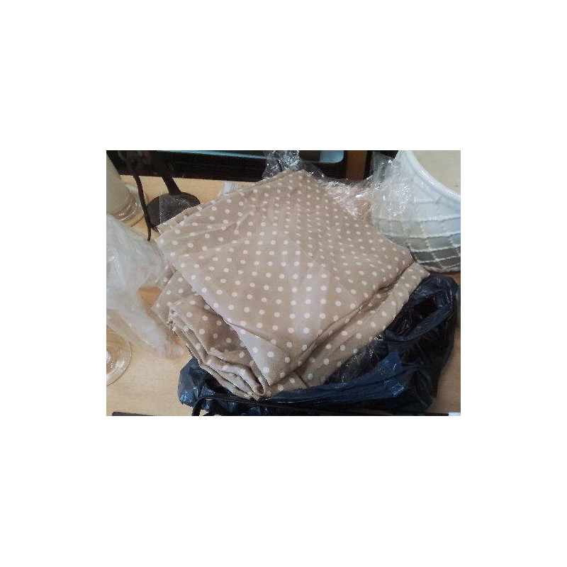 LOT 2 COUPONS TISSU A POIS BEIGE BLC