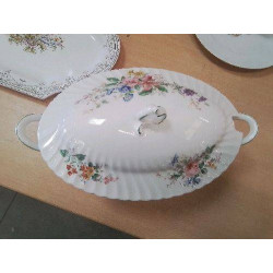SOUPIERE PORCELAINE FLEURIE ANGLAISE MODELE ARCADIA