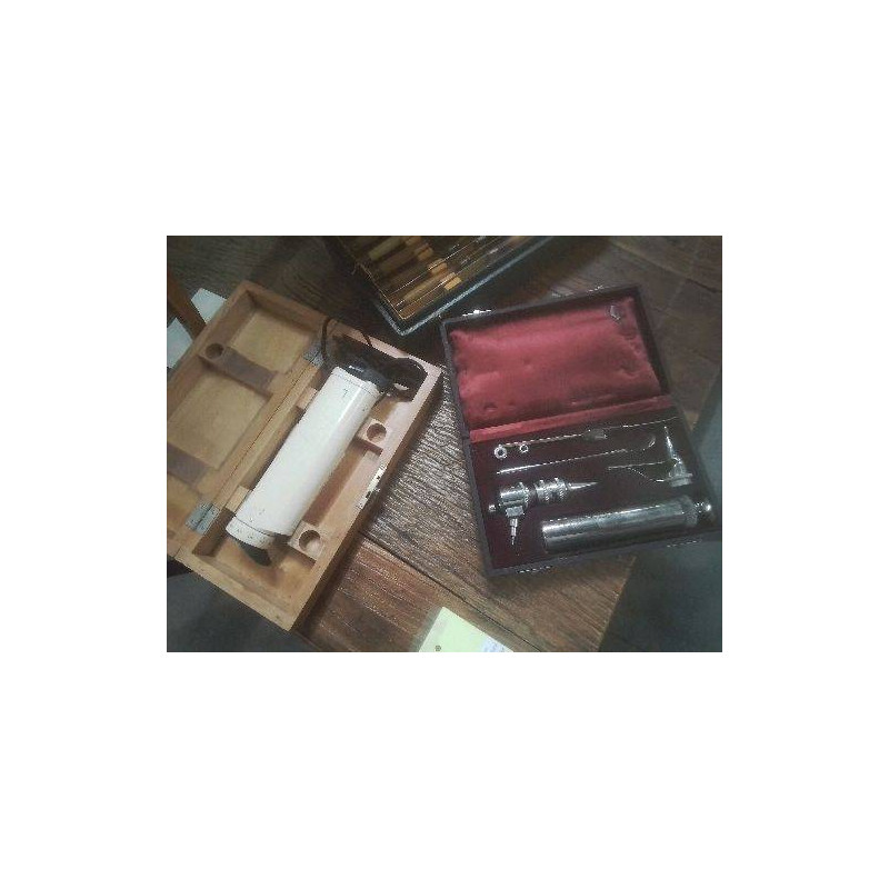 INSTRUMENTS MEDICAUX