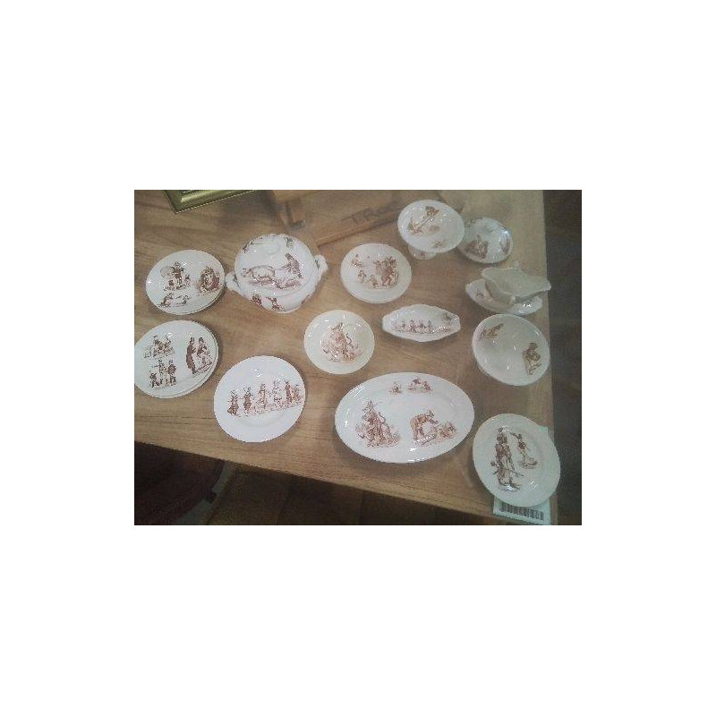 DINETTE ANCIENNE 16 PIECES