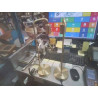 LAMPE METAL DORE BUREAU